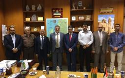 بلدية غزة وشركة طلال أبو غزالة يبحثان سبل التعاون المشترك بينهما