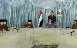 اجتماع لحكومة صدام حسين في بغداد - أرشيف