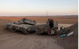 آليات عسكرية اسرائيلية على حدود غزة