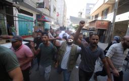 جماهير تُشيّع جثمان الشهيد محمد عمار وسط قطاع غزة