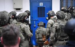 عمليات القمع في السجون الإسرائيلية - توضيحية