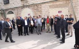 الاحتلال يمنع دبلوماسيين دوليين من دخول شارع الشهداء في الخليل