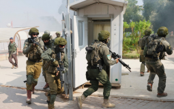 جنود اسرائيليون أثناء اجراء تمربنات للجبهة الداخلية قبل يومين شمال اسرائيل  "AFP"