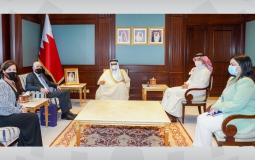 وزير خارجية البحرين مع القائم بأعمال السفارة الإسرائيلية لدى المنامة