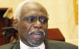 عباس كورينا الأمين العام للتخطيط الاستراتيجي في السودان