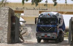شاحنة وقود مصري في طريقها إلى غزة - أرشيف