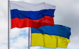 أعلام روسيا وأوكرانيا