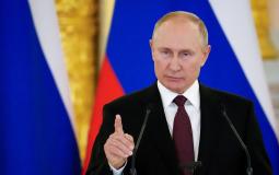 بوتين يهاتف قادة 6 دول ويحذر من الانزلاق لحرب إقليمية
