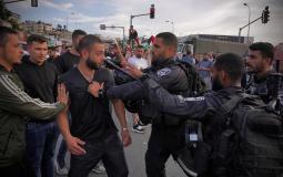 إصابات خلال فض قوات الاحتلال مسيرة منددة باغتيال أبو عاقلة بالقدس