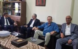 السفير أنور عبد الهادي في سوريا