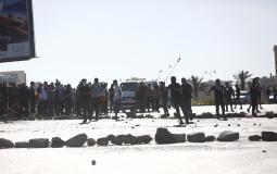 مواجهات بين الشبان وجيش الاحتلال على المدخل الشمالي لمدينة البيرة