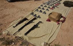 اسلحة وذخائر تم القبض عليها من قبل الجيش الاسرائيلي