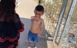 الاحتلال يجبر طفلاً على خلع ملابسه في جنين