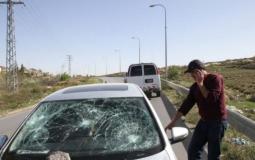 اعتداء مستوطنين على أحد مركبات المواطنين  - صورة توضيحية