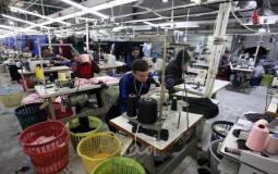 مصنع خياطة في غزة