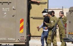 الاحتلال الاسرائيلي يعتقل فلسطينيا - ارشيف