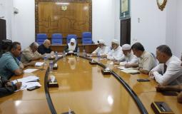 غزة: لجنة الرقابة بالتشريعي تبحث مع الداخلية الحالة الأمنية في القطاع