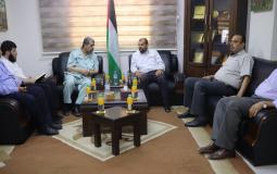 زيارة المجلس التشريعي بغزة لرئيس الهيئة العامة للشباب والثقافة