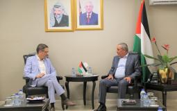 حسين الشيخ و رئيس الممثلية الألمانية في