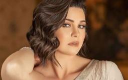 الفنانة يسرا اللوزي