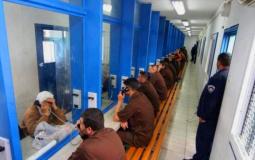 زيارات أهالي الأسرى في سجون الاحتلال - ارشيف