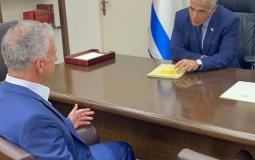 رئيس الوزراء الاسرائيلي يائير لابيد مع رئيس الموساد دافيد بارنيع