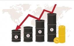 انخفاض على اسعار النفط وسط مخاوف من الزيادة الكبيرة في اسعار الفائدة الامريكية