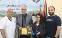 الوزير أبو النجا يكرم أوائل الثانوية العامة على مستوى فلسطين من سكان محافظة غزة