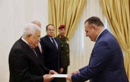 الرئيس عباس يقبل أوراق اعتماد سفير الأردن لدى فلسطين