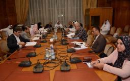 أثناء اجتماع لجنة فلسطين بالبرلمان العربي.