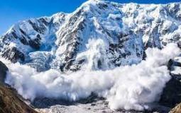 مصرع 10 أشخاص وفقدان آخرين خلال انهيار جليدي في جبال الهملايا