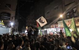 غزة تحتفل بعملية الخليل