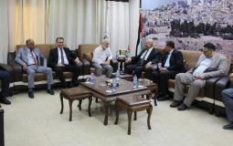التشريعي بغزة يستقبل وفدا من مجلس نقابة المحامين النظاميين