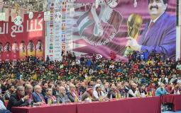 جانب من متابعة العمادي وشخصيات فلسطينية مباراة قطر والسنغال في غزة 