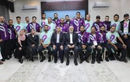 استقبال هنية للوفد الرياضي الفلسطيني في الدوحة