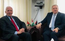 جانب من لقاء عزام الأحمد مع السفير الأردني