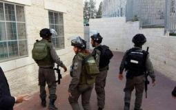 قوات الاحتلال داخل أسوار مدرسة فلسطينية