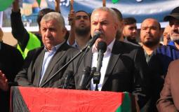 القيادي إسماعيل رضوان في وقفة لحركة حماس بغزة