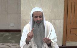 وفاة الشيخ أحمد الحواشي إمام الجامع الكبير في خميس مشيط