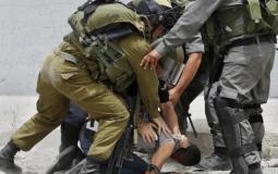 قوات الاحتلال الإسرائيلي تعتقل مواطنا فلسطينيا - توضيحية