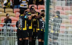 لاعبو نادي الاتحاد يستعدون لمباراة الهلال