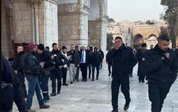 لحظة اقتحام بن غفير للمسجد الأقصى