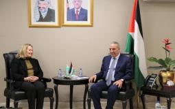 لقاء "الشيخ" مع القنصل البريطاني العام في القدس