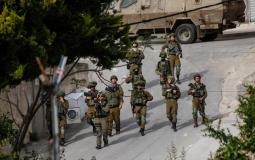جنود الاحتلال يقتحمون بلدات القدس
