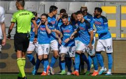نابولي يفوز على ساسولو في الدوري الايطالي