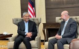 الهباش يلتقي نائب رئيس الوزراء الماليزي