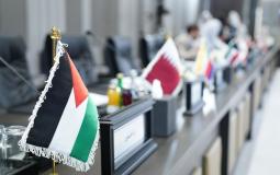 علم فلسطين في اجتماع اللجنة الدائمة للإعلام بالكويت.