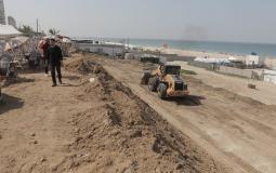 بلدية غزة تواصل أعمال تنظيم الواجهة البحرية
