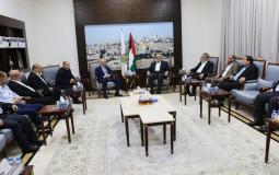 لقاء قيادة حماس مع السفير الجزائري