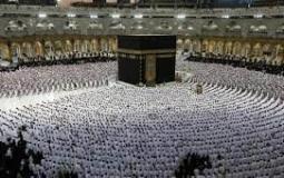 السعودية تعلن الهوية الإعلامية لموسم الحج فور وصول أول رحلة حجاج لهذا العام